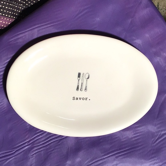 Rae Dunn Artisan Collection savor oval plate 8” x 5.5” - Picture 1 of 2